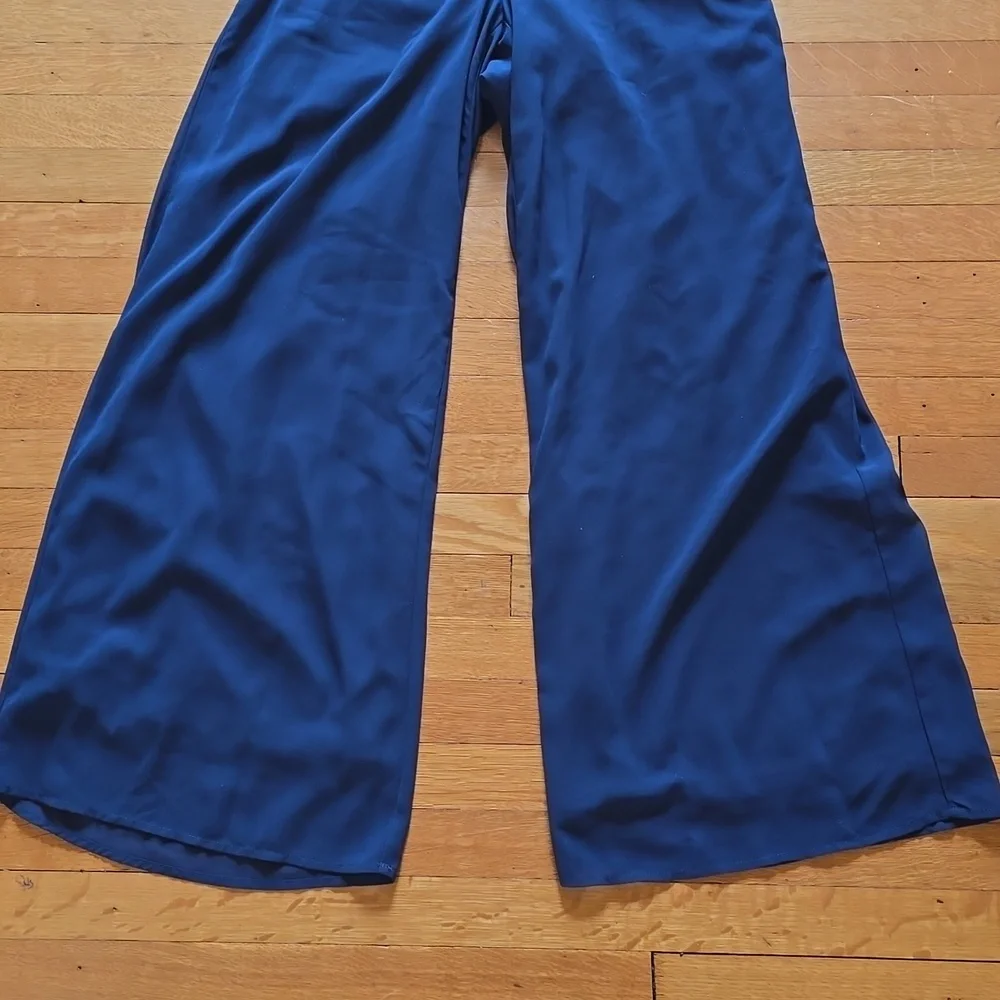 Lulus, Toast to You, Navy, Flutter Sleeve Cutout Jumpsuit, EUC, Women's S - Picture 8 of 16